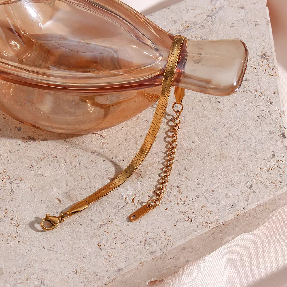 Venus Rising™ 18K Gold-Plated Herringbone Chain Bracelet