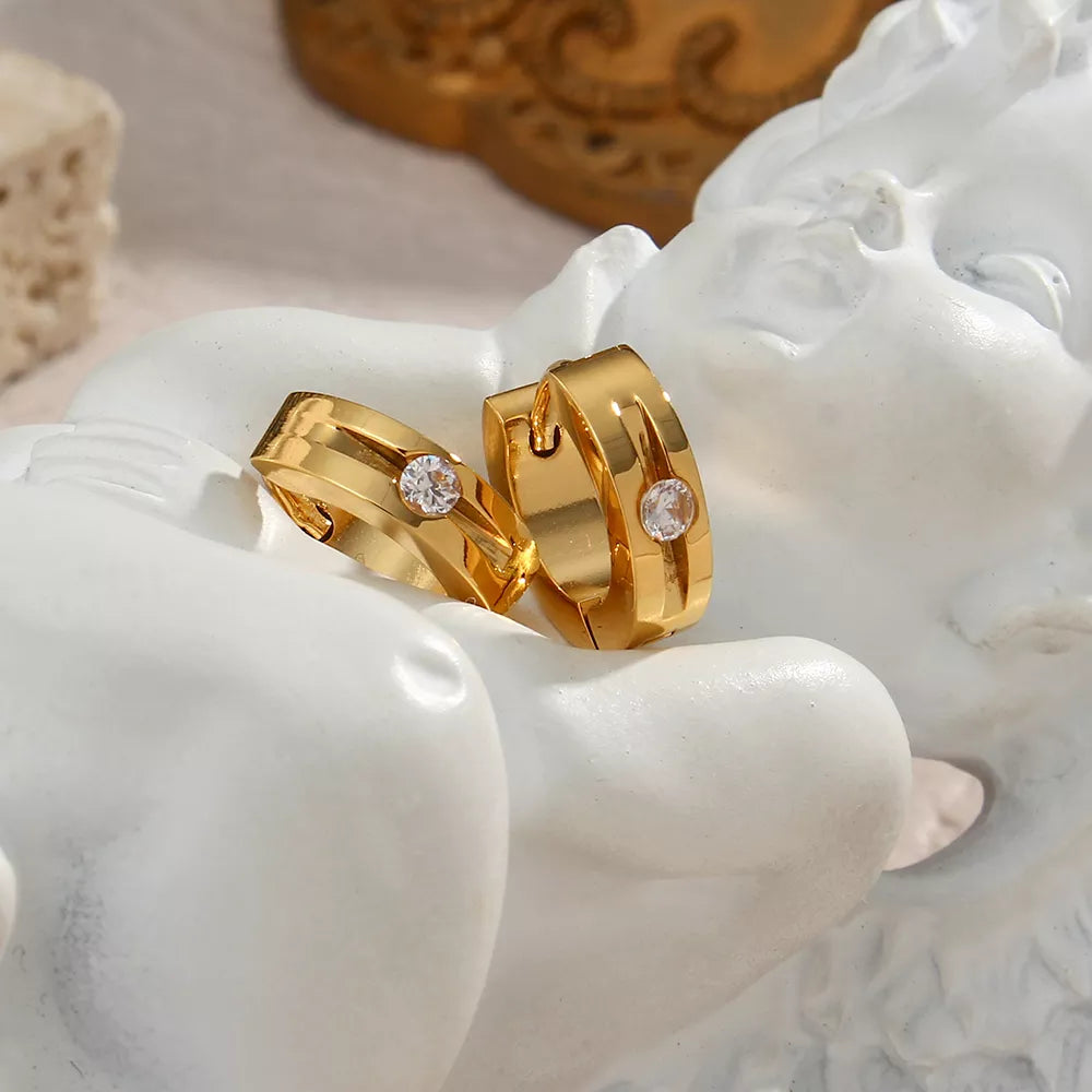 Simplicité Minimalist 18K Gold-Plated Huggie Earrings